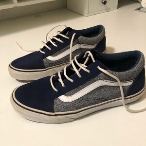 VANS navy blue gray and white color good condition